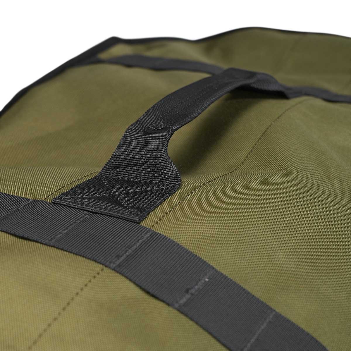 Traverse Roller Duffel 130L handle