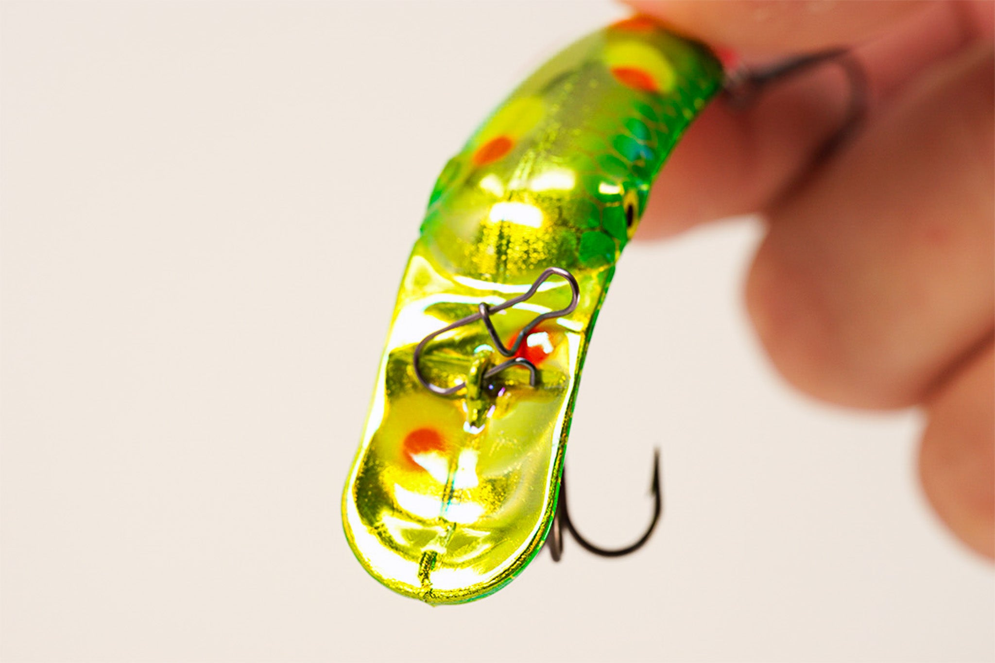 Yakima Mad Clown 3" Mag Lip - Mad Scientist Technology Pink UV Coating